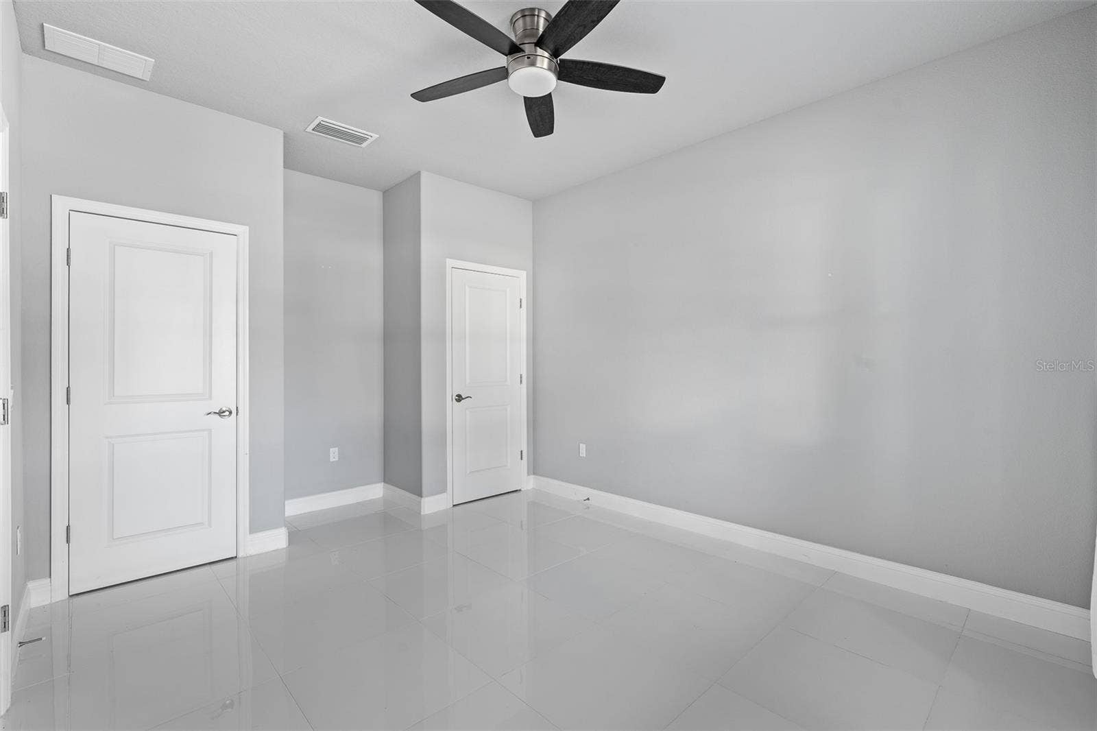 20 EVANSVILLE LANE, Palm Coast, FL 32164 20 EVANSVILLE LANE, Palm Coast, FL 32164