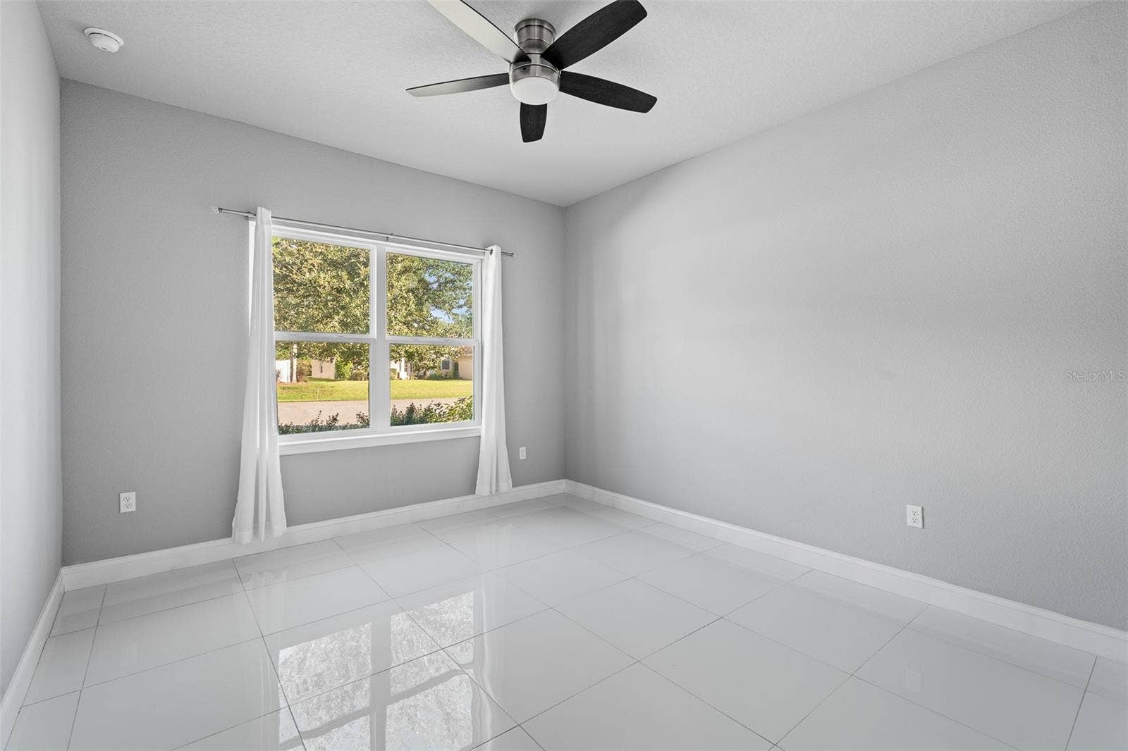 20 EVANSVILLE LANE, Palm Coast, FL 32164 20 EVANSVILLE LANE, Palm Coast, FL 32164