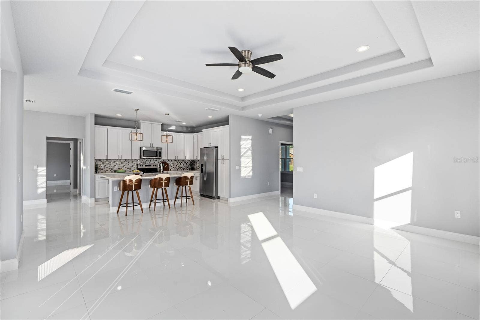 20 EVANSVILLE LANE, Palm Coast, FL 32164 20 EVANSVILLE LANE, Palm Coast, FL 32164