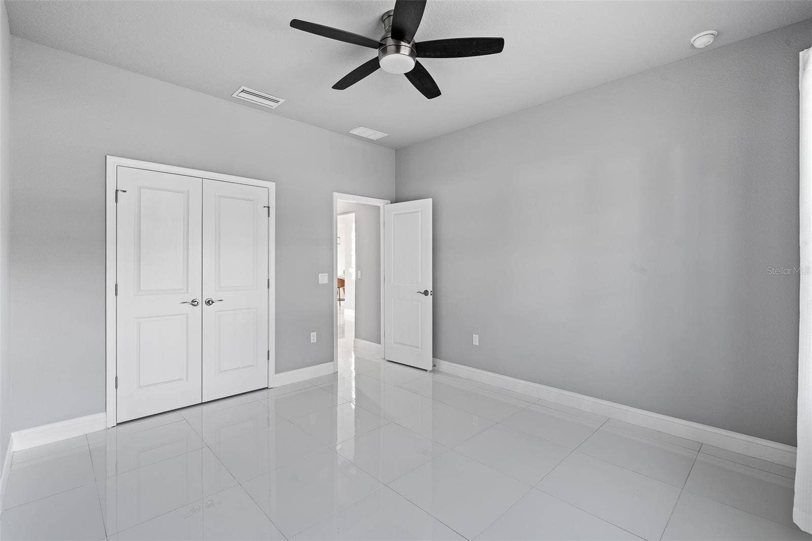 20 EVANSVILLE LANE, Palm Coast, FL 32164 20 EVANSVILLE LANE, Palm Coast, FL 32164