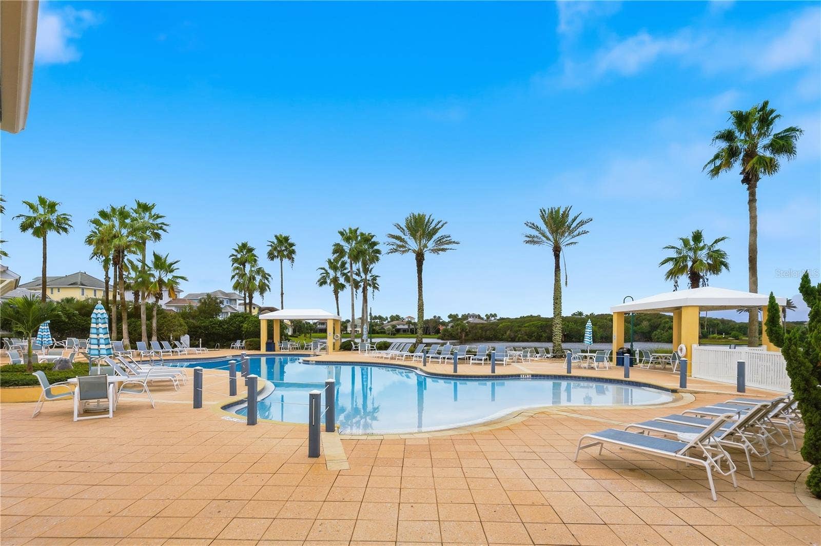 Lakeside Pool