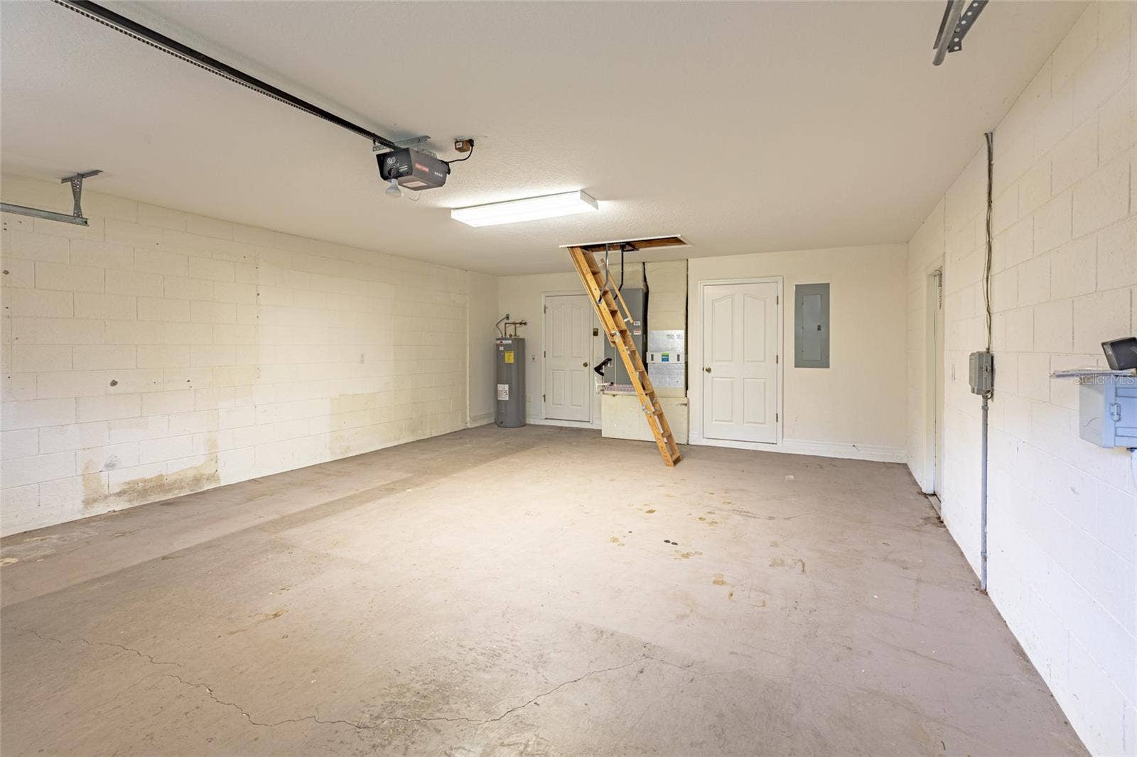 99 ERIC DRIVE, Palm Coast, FL 32164 99 ERIC DRIVE, Palm Coast, FL 32164