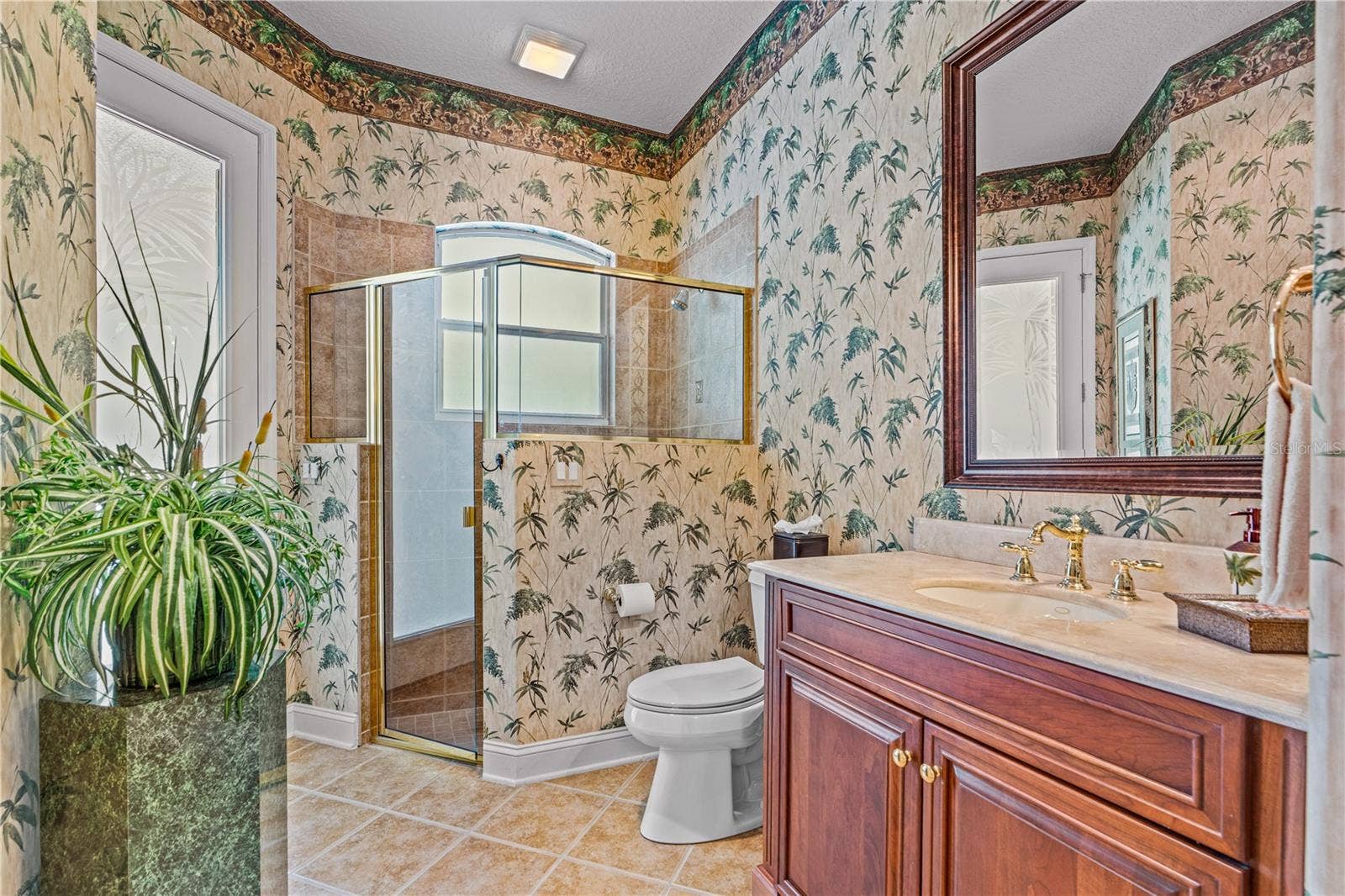 1025 W HAMPSTEAD LANE LANE, Ormond Beach, FL 32174 Bathroom 2 Entrance View
