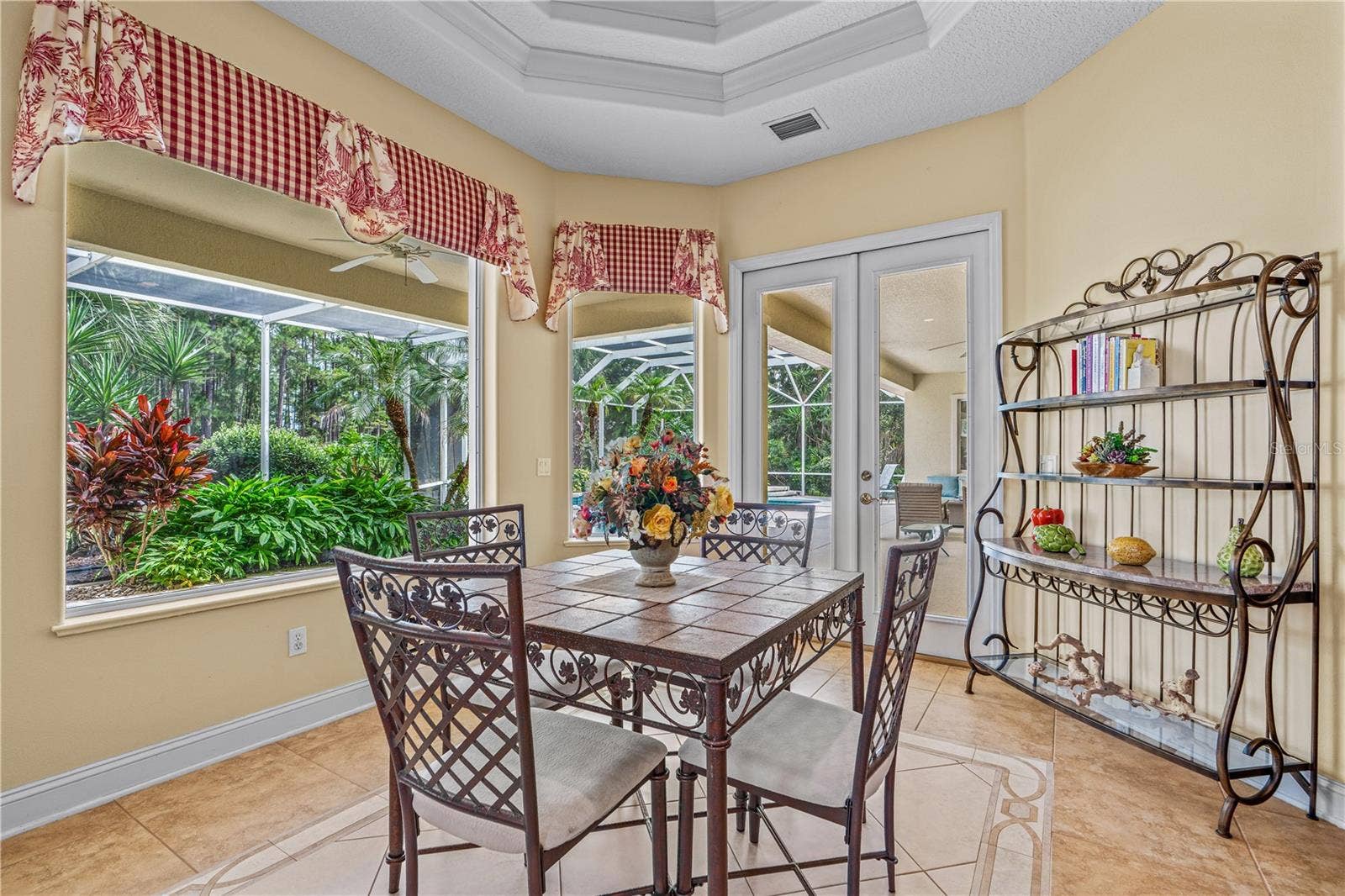 1025 W HAMPSTEAD LANE LANE, Ormond Beach, FL 32174 Kitchen-Sunlit Breakfast Nook