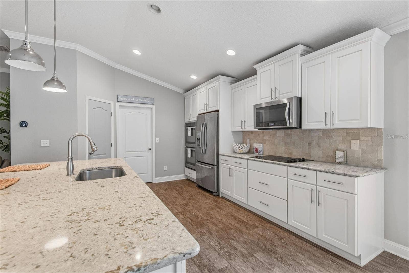 43 AUBERRY DRIVE, Palm Coast, FL 32137 43 AUBERRY DRIVE, Palm Coast, FL 32137