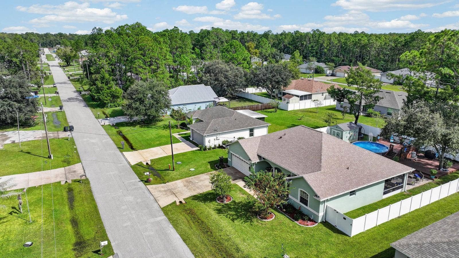 72 KARAS TRAIL, Palm Coast, FL 32164 72 KARAS TRAIL, Palm Coast, FL 32164