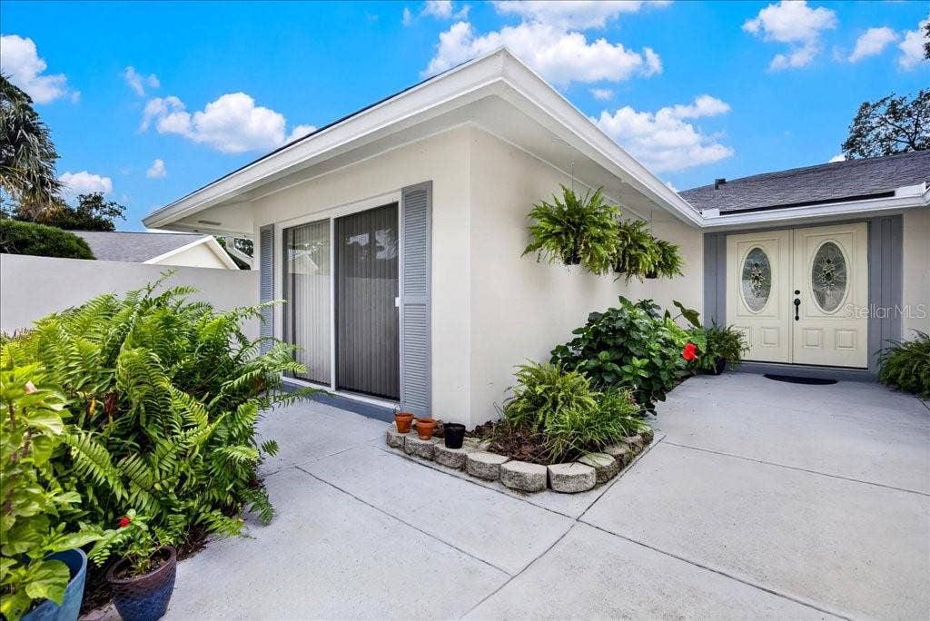 4 COOPER COURT, Palm Coast, FL 32137