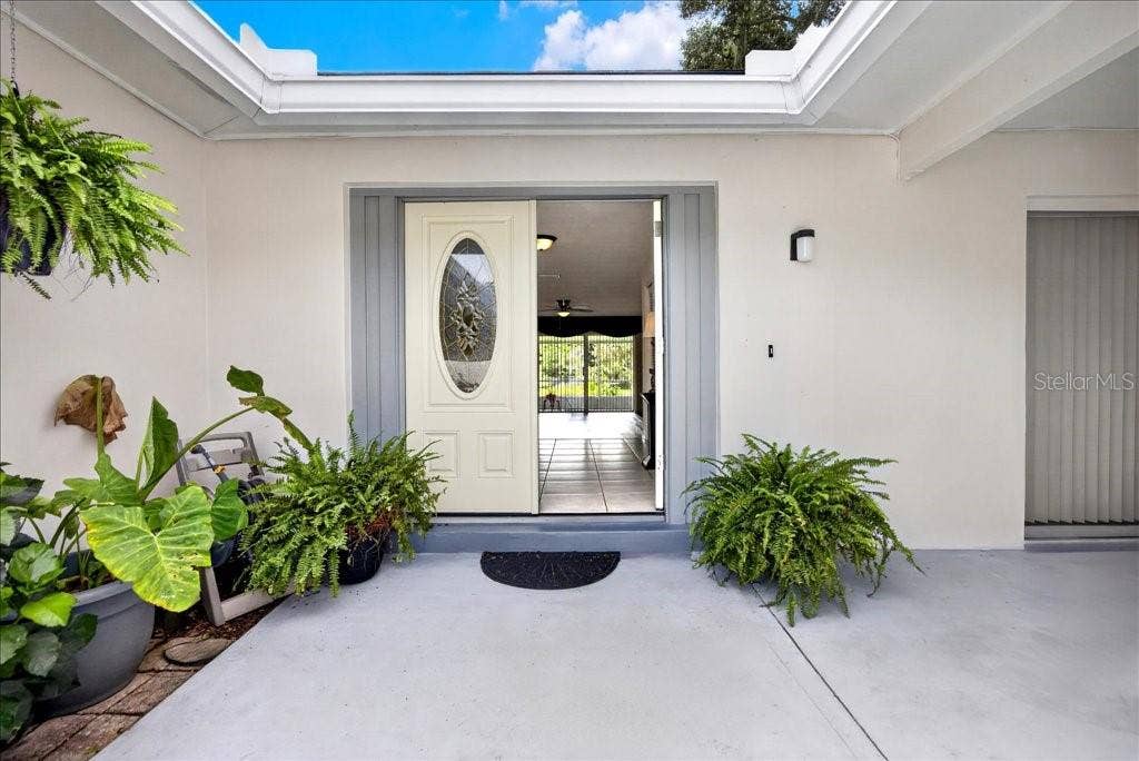 4 COOPER COURT, Palm Coast, FL 32137