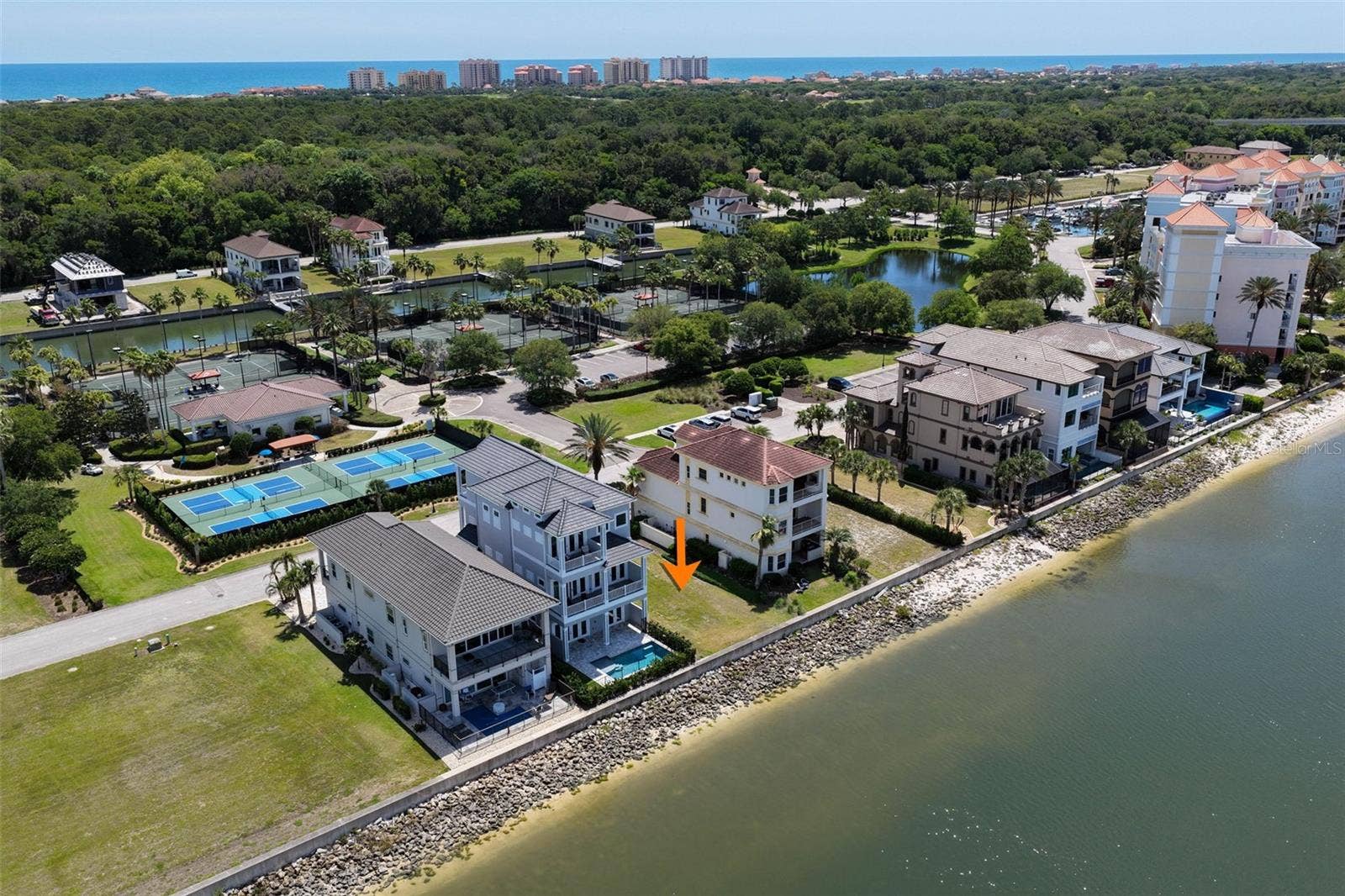226 YACHT HARBOR DRIVE, Palm Coast, FL 32137 226 YACHT HARBOR DRIVE, Palm Coast, FL 32137