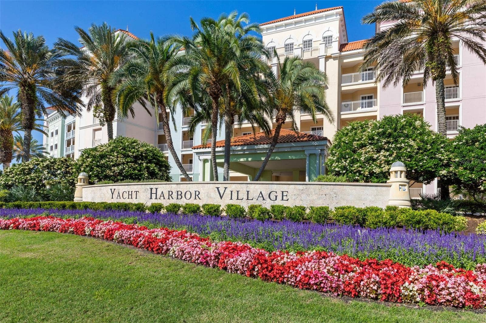 226 YACHT HARBOR DRIVE, Palm Coast, FL 32137 226 YACHT HARBOR DRIVE, Palm Coast, FL 32137