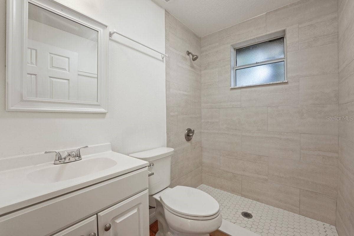 64 OCEAN SHORE DRIVE, Ormond Beach, FL 32176 64 OCEAN SHORE DRIVE, Ormond Beach, FL 32176