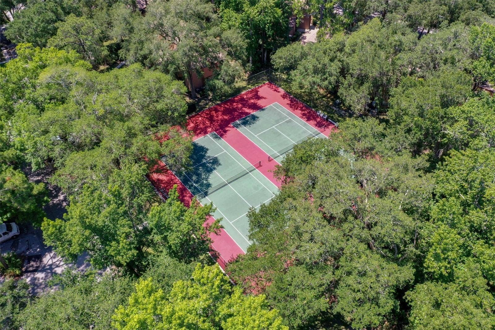 20 MID OAKS CIRCLE, Palm Coast, FL 32137 20 Mid Oaks Tennis Courts