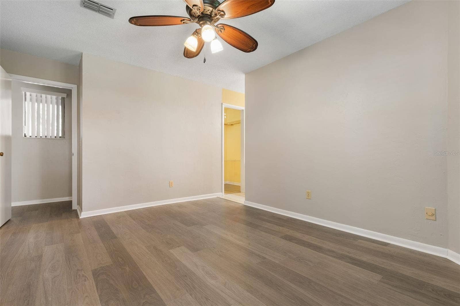 20 MID OAKS CIRCLE, Palm Coast, FL 32137 20 Mid Oaks Primary