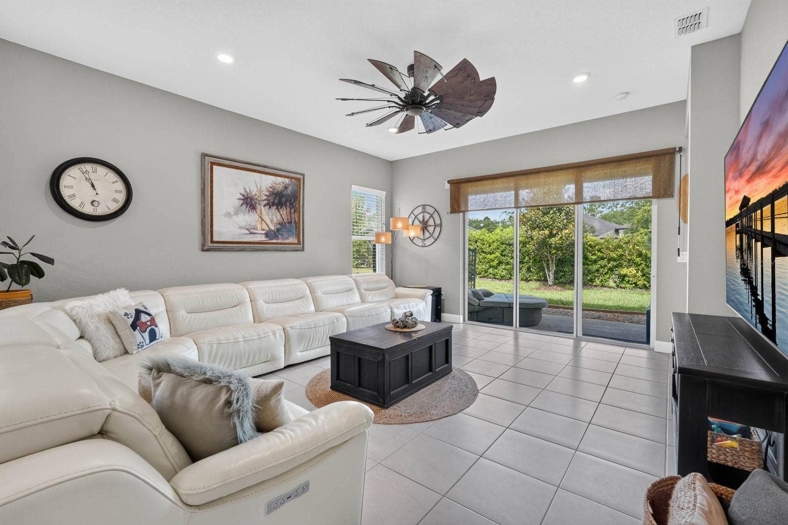 3250 BAILEY ANN DRIVE, Ormond Beach, FL 32174 Living Room