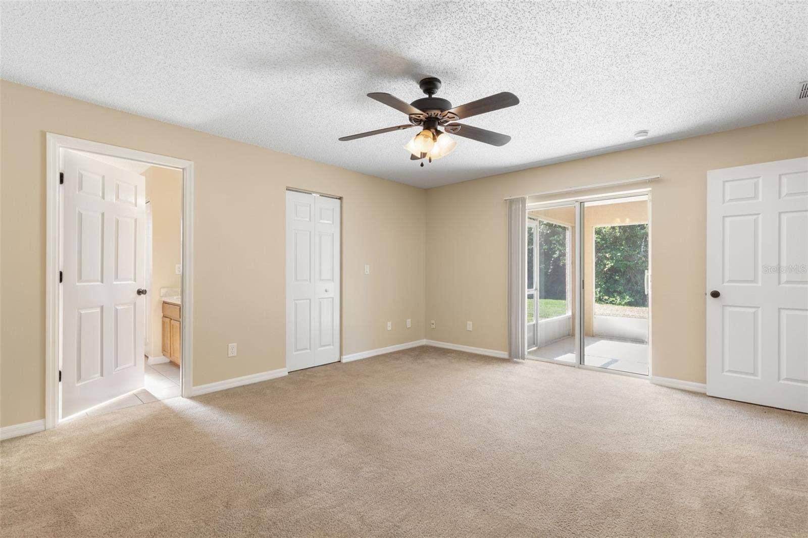 46 RICKENBACKER DRIVE, Palm Coast, FL 32164 46 RICKENBACKER DRIVE, Palm Coast, FL 32164