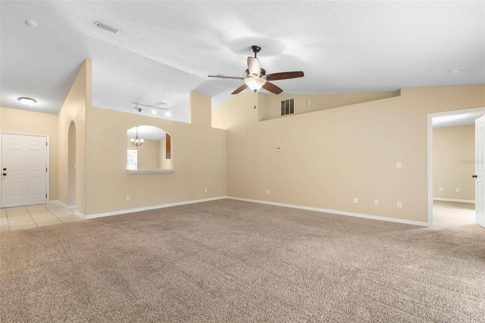46 RICKENBACKER DRIVE, Palm Coast, FL 32164 46 RICKENBACKER DRIVE, Palm Coast, FL 32164