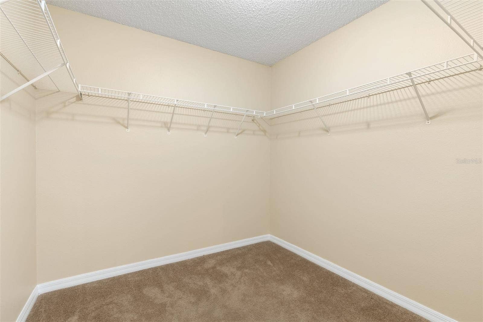 46 RICKENBACKER DRIVE, Palm Coast, FL 32164 46 RICKENBACKER DRIVE, Palm Coast, FL 32164