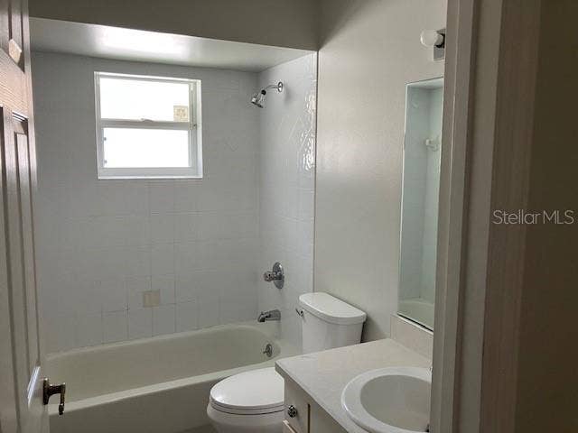 35 PINE GROVE DRIVE, Palm Coast, FL 32164