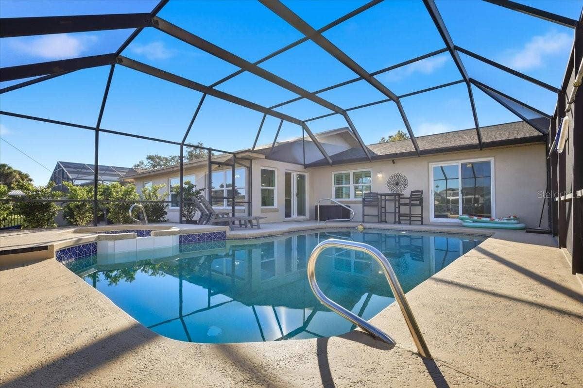 5 CHEYENNE COURT, Palm Coast, FL 32137 5 CHEYENNE COURT, Palm Coast, FL 32137