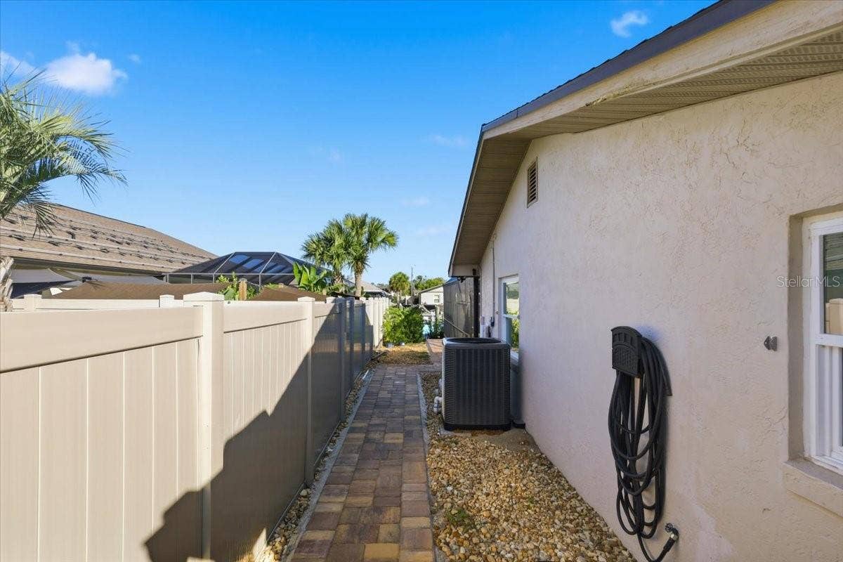 5 CHEYENNE COURT, Palm Coast, FL 32137 5 CHEYENNE COURT, Palm Coast, FL 32137