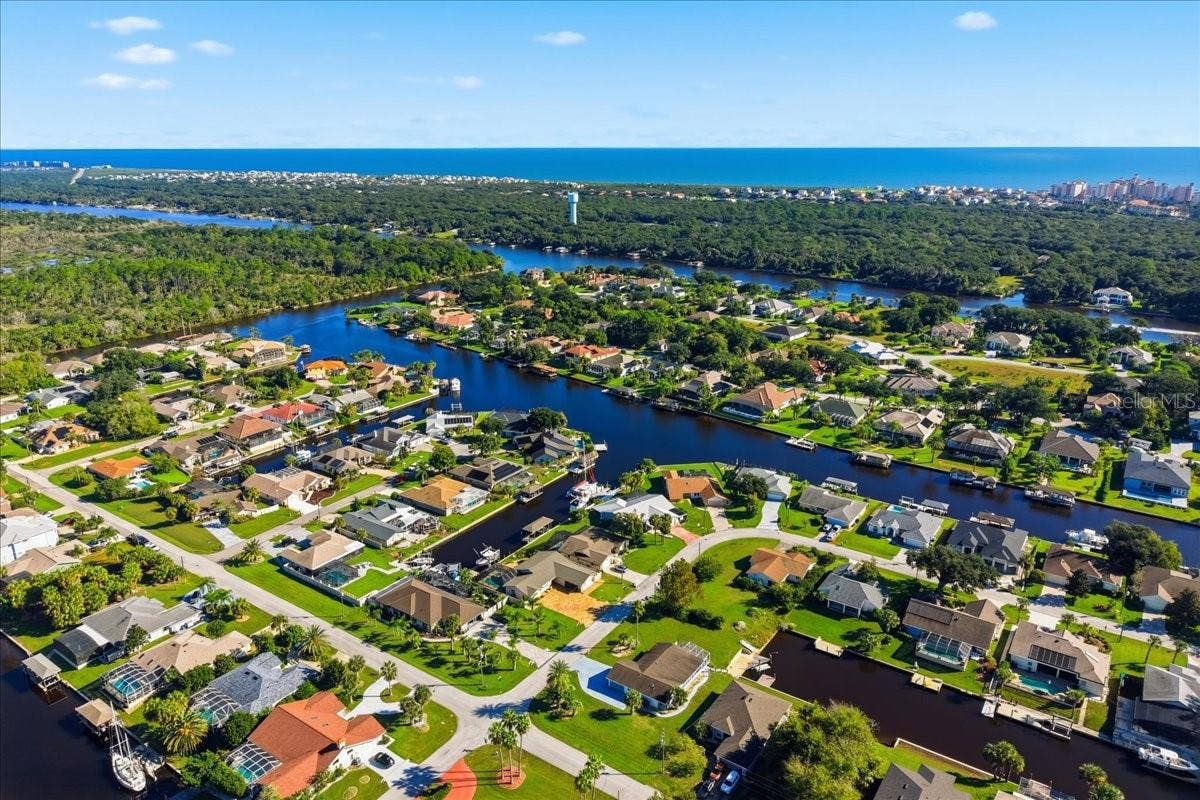 5 CHEYENNE COURT, Palm Coast, FL 32137 5 CHEYENNE COURT, Palm Coast, FL 32137