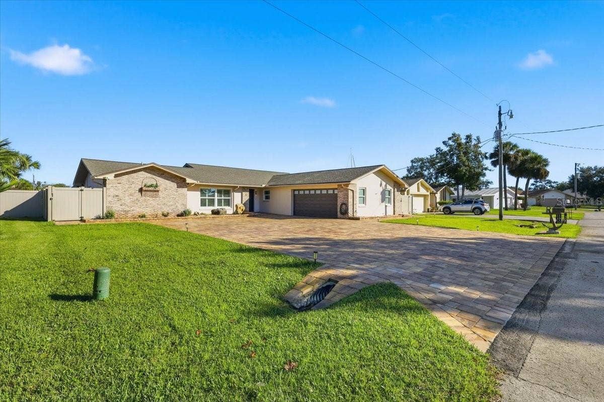 5 CHEYENNE COURT, Palm Coast, FL 32137 5 CHEYENNE COURT, Palm Coast, FL 32137