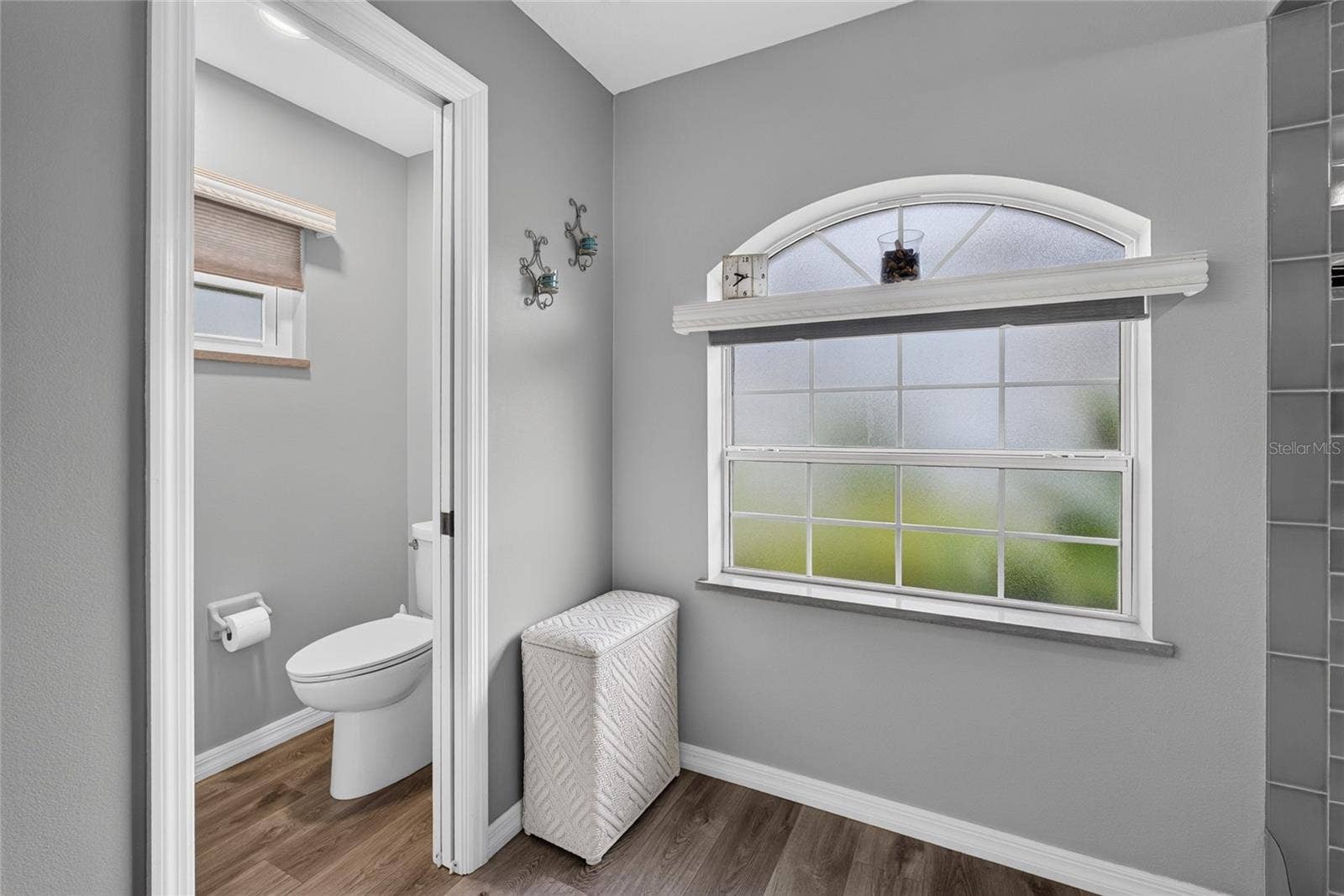 110 BURROUGHS DRIVE, Palm Coast, FL 32137 Private water closet!