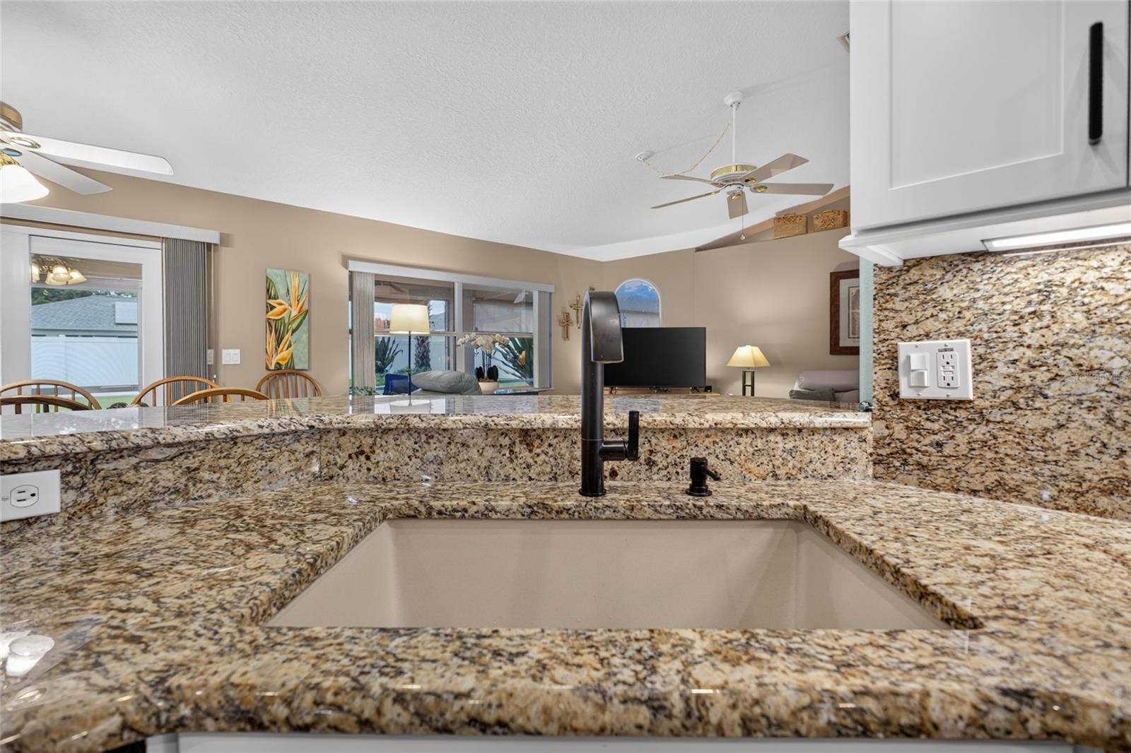 110 BURROUGHS DRIVE, Palm Coast, FL 32137 Under cabinet lighting