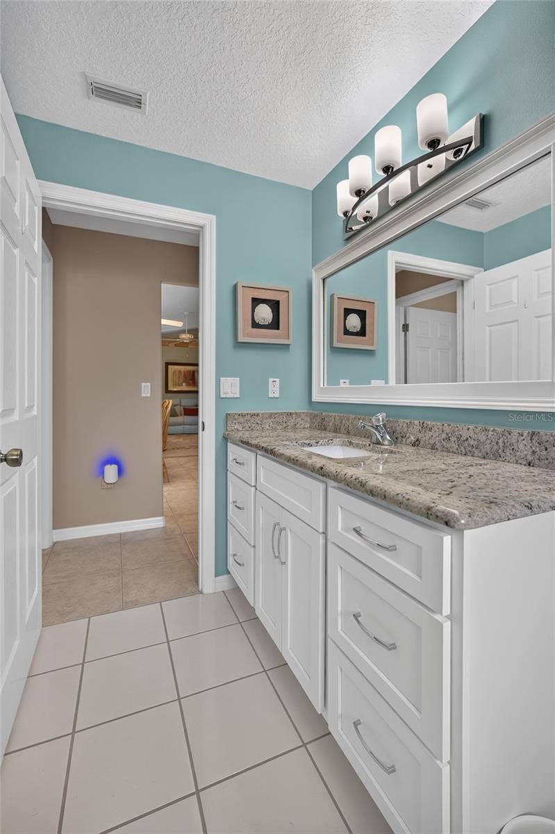 110 BURROUGHS DRIVE, Palm Coast, FL 32137 Guest Bath