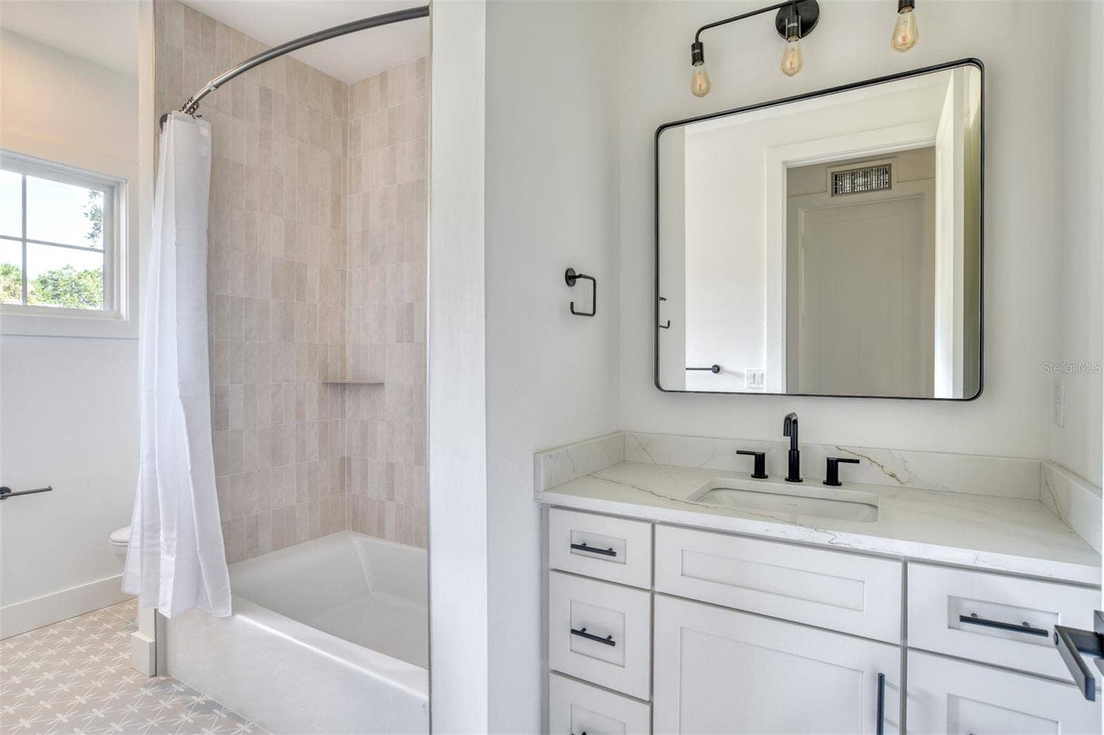9 SEBASTIAN AVENUE, #B, St Augustine, FL 32084