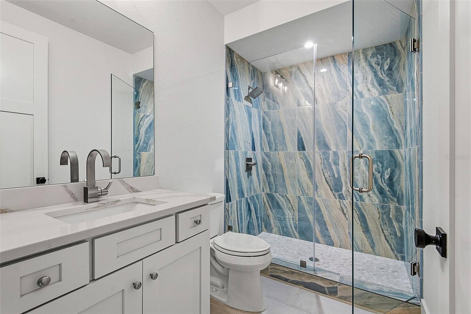 2nd floor bath