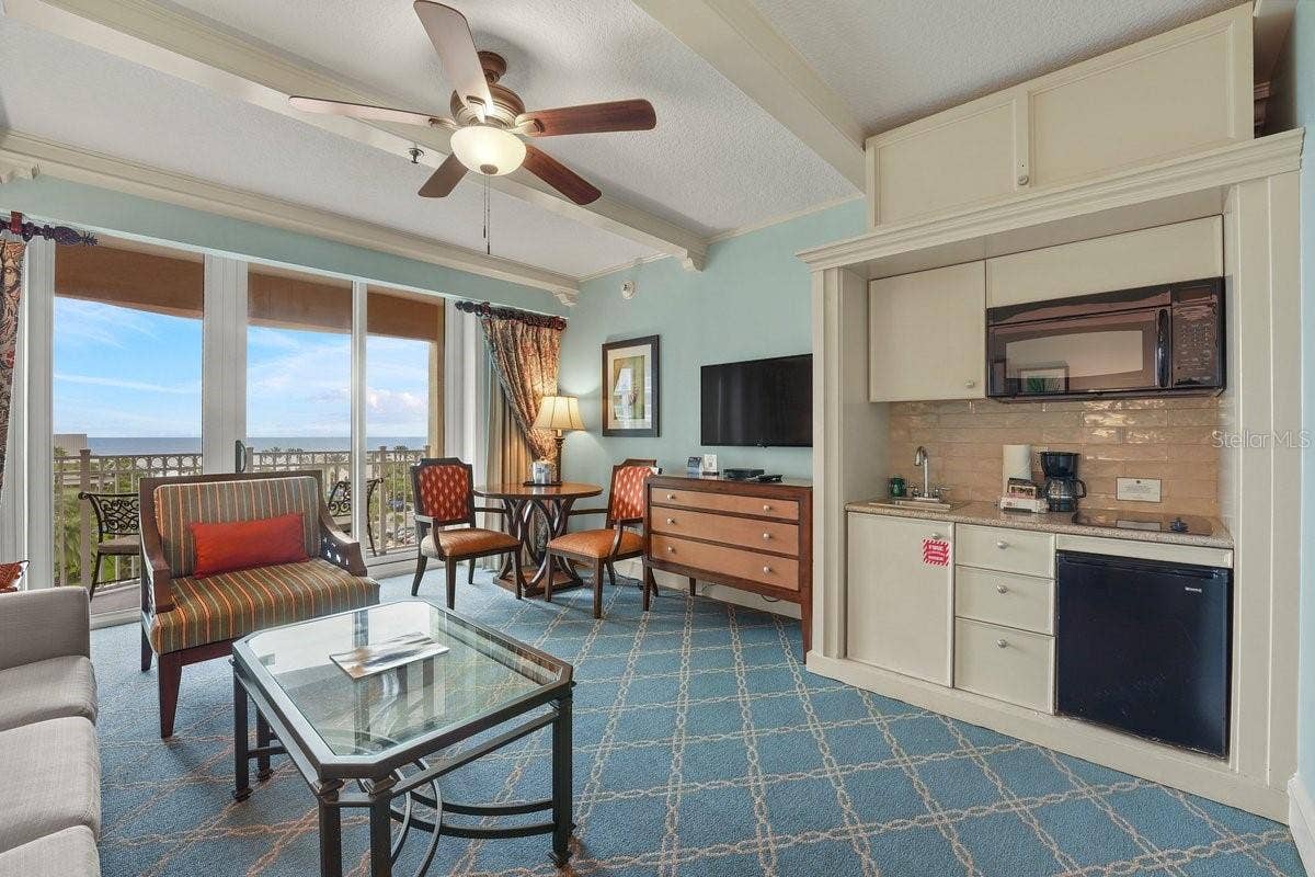 200 OCEAN CREST DRIVE, #526, Palm Coast, FL 32137