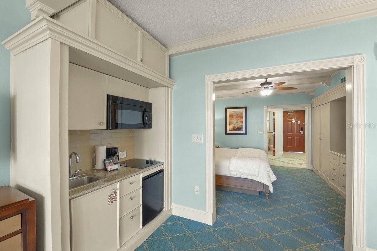 200 OCEAN CREST DRIVE, #526, Palm Coast, FL 32137