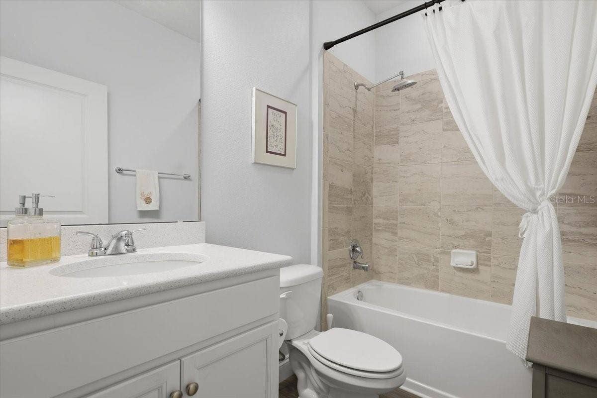 133 OAKLEAF WAY, Palm Coast, FL 32137 133 OAKLEAF WAY, Palm Coast, FL 32137