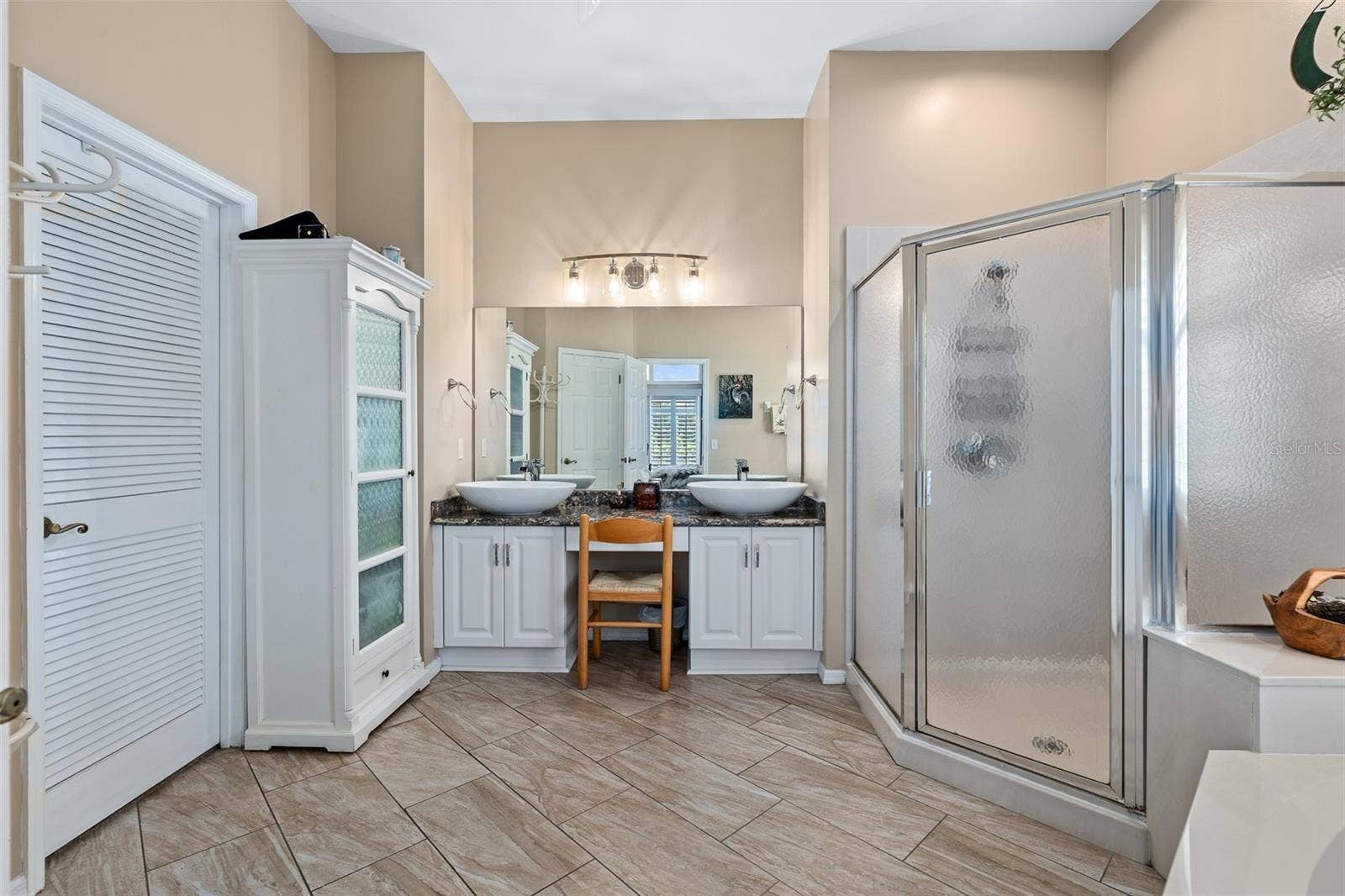 Downstairs Primary
