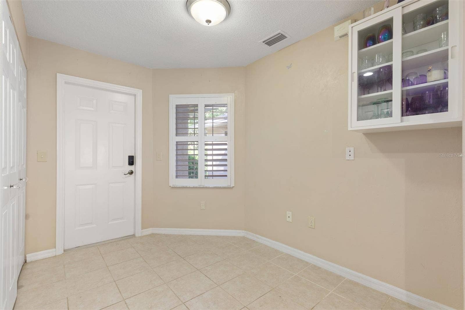 18 LAFAYETTE LANE, Palm Coast, FL 32164 18 LAFAYETTE LANE, Palm Coast, FL 32164