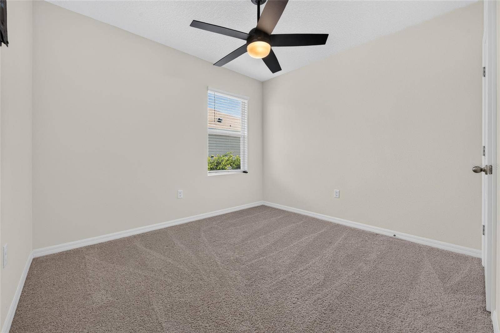 1324 MIDDLE LAKE DRIVE, Ormond Beach, FL 32174 1324 MIDDLE LAKE DRIVE, Ormond Beach, FL 32174