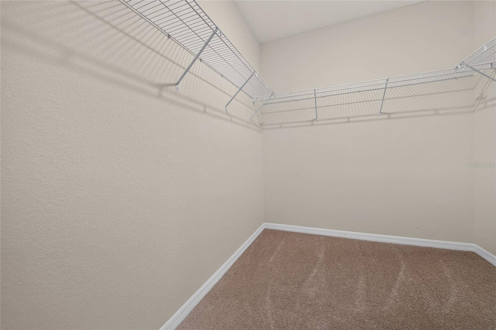 1324 MIDDLE LAKE DRIVE, Ormond Beach, FL 32174 1324 MIDDLE LAKE DRIVE, Ormond Beach, FL 32174