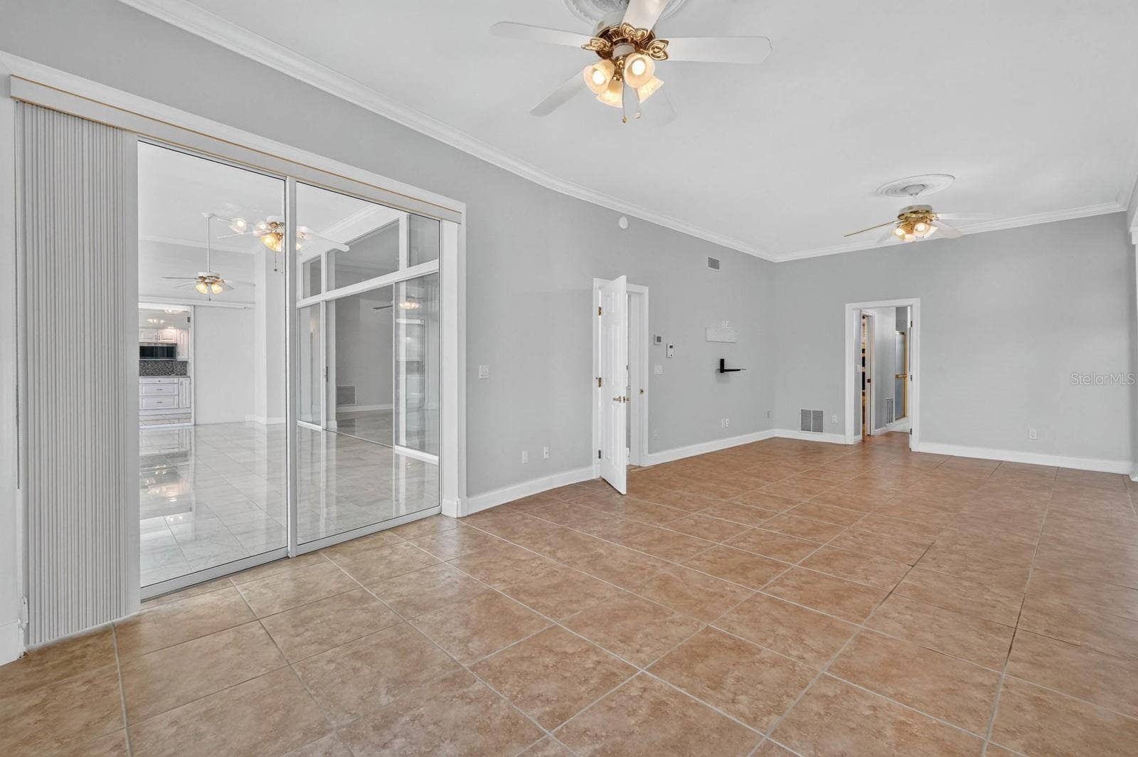 74 COVINGTON LANE, Palm Coast, FL 32137 Spacious Living and Entertaining Area