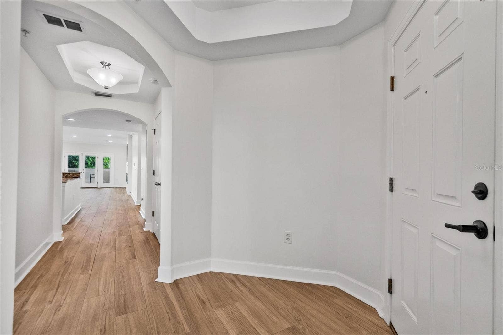 300 BELLA HARBOR COURT, #101, Palm Coast, FL 32137 Foyer - View 3