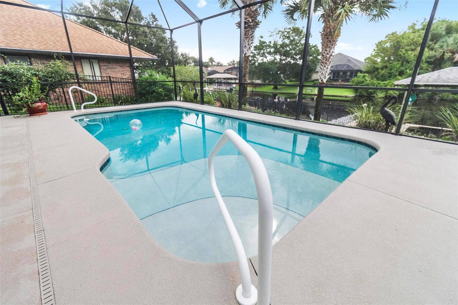 18 CONLEY COURT, Palm Coast, FL 32137