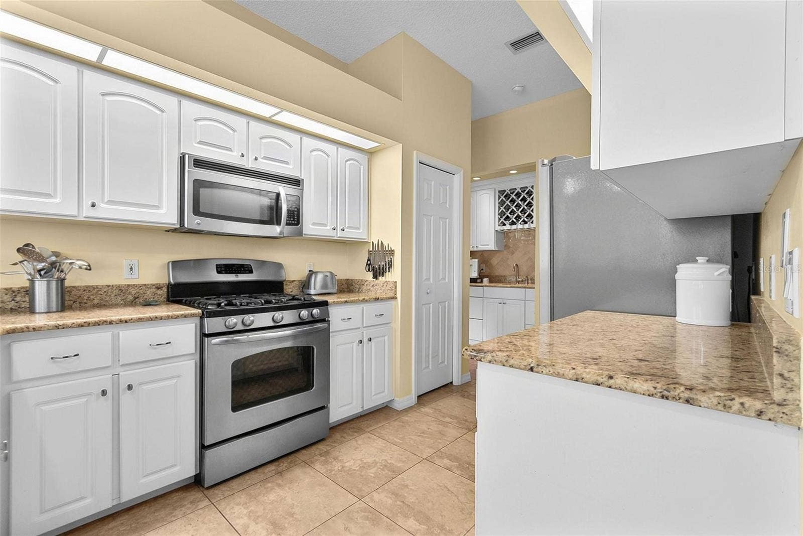 18 CONLEY COURT, Palm Coast, FL 32137