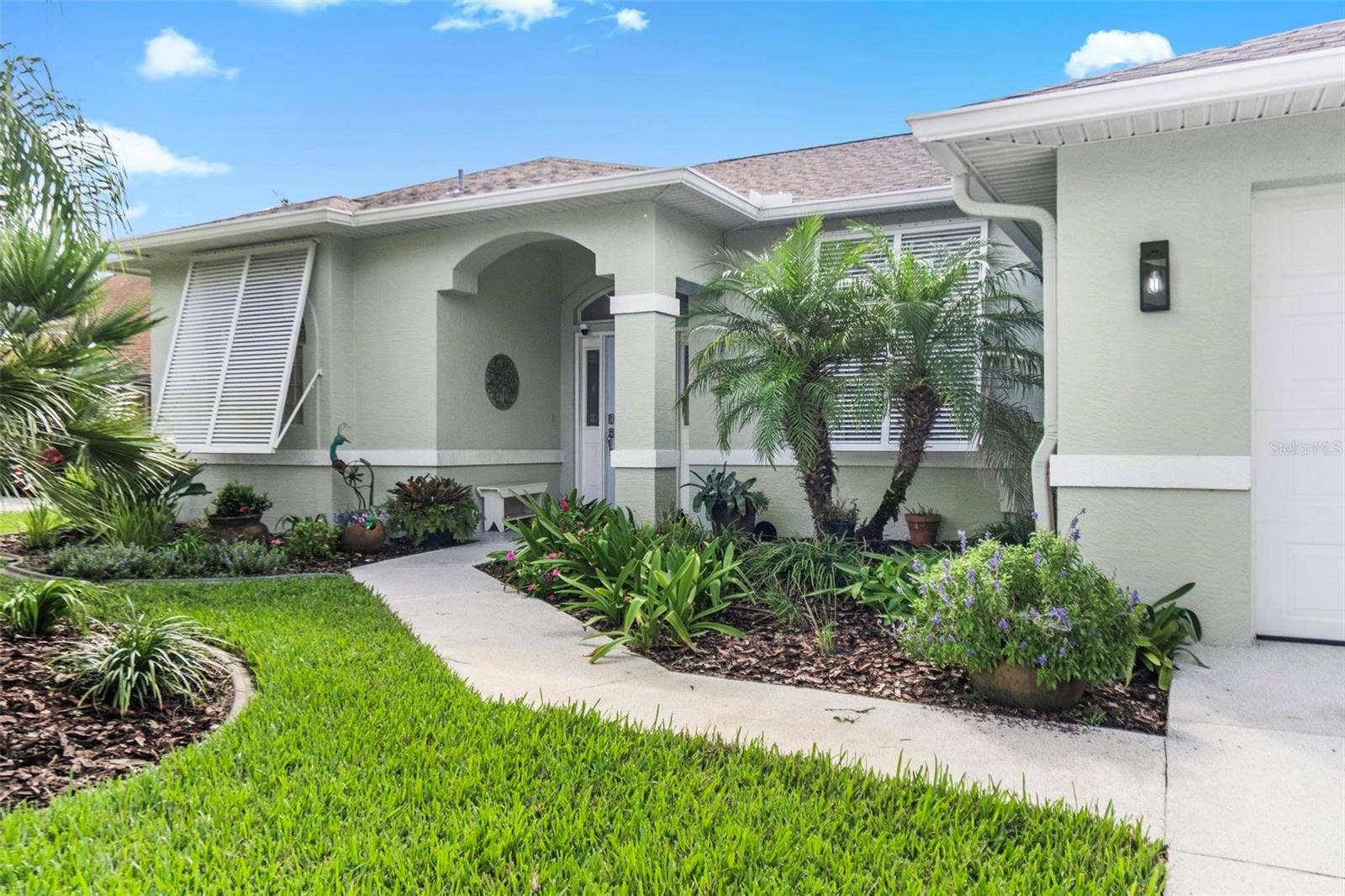 18 CONLEY COURT, Palm Coast, FL 32137