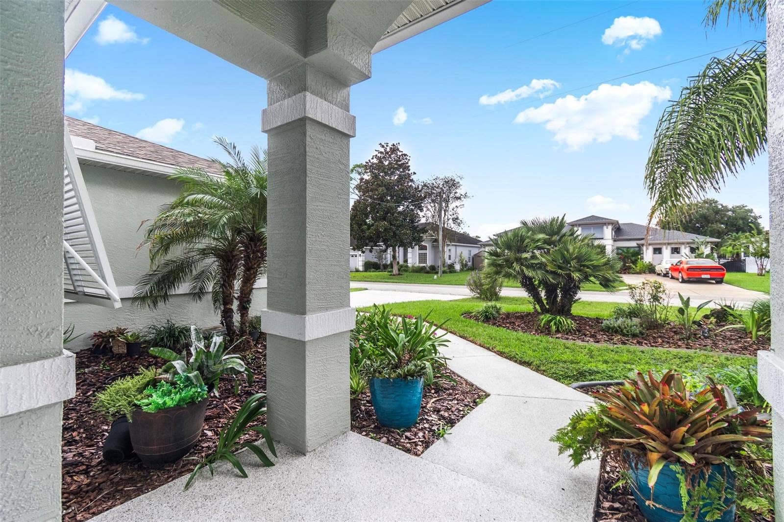 18 CONLEY COURT, Palm Coast, FL 32137