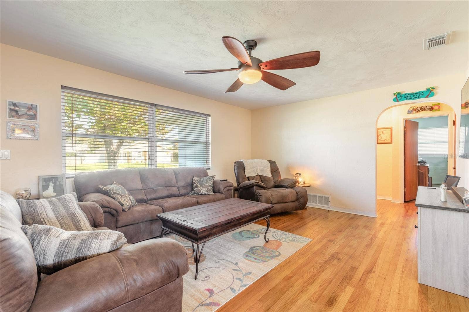 192 VALENCIA DRIVE, Ormond Beach, FL 32176 192 VALENCIA DRIVE, Ormond Beach, FL 32176