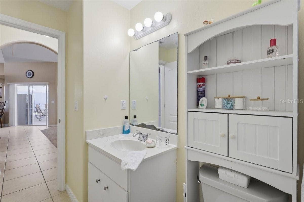 22 BASSETT LANE, Palm Coast, FL 32137 22 BASSETT LANE, Palm Coast, FL 32137