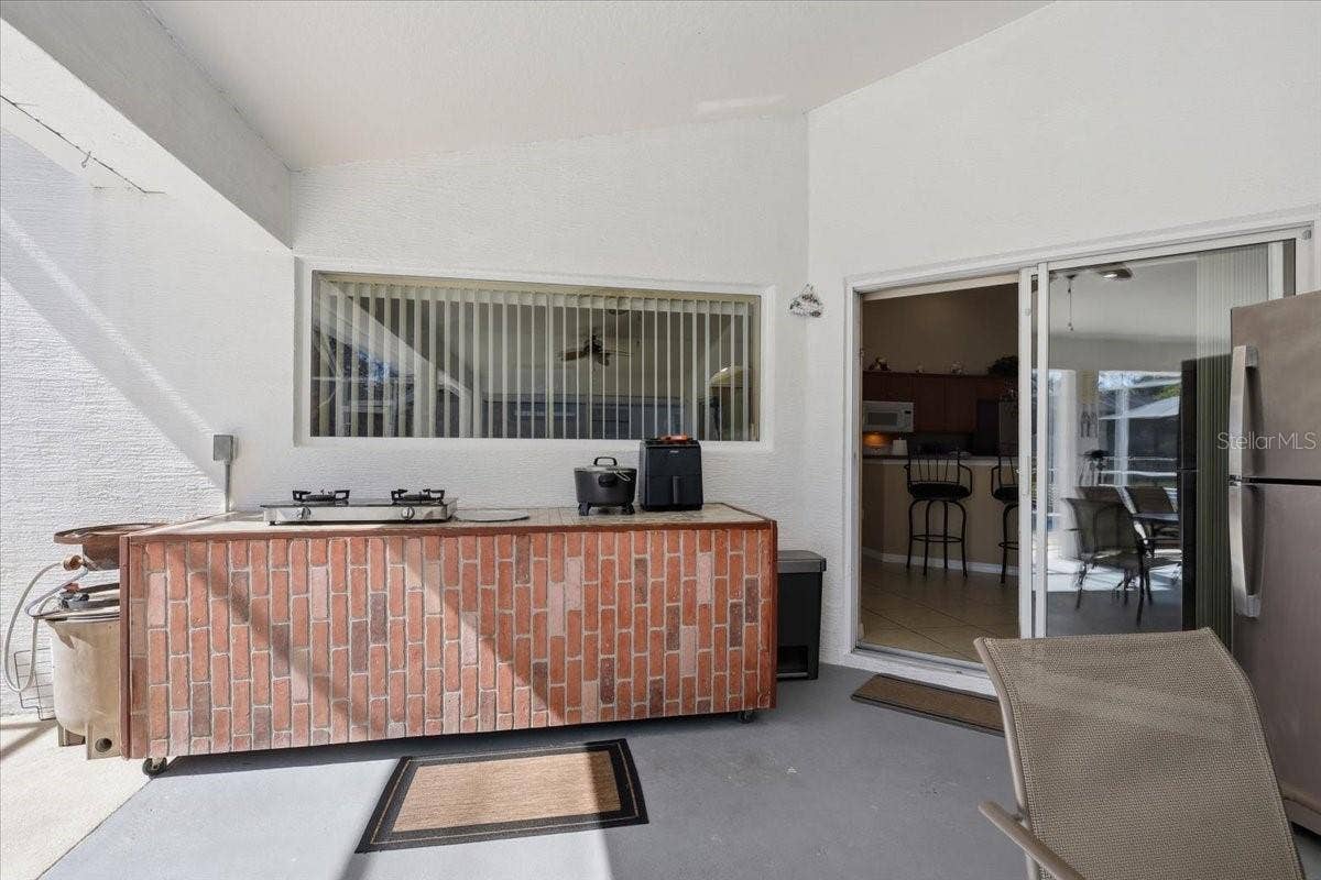 22 BASSETT LANE, Palm Coast, FL 32137 22 BASSETT LANE, Palm Coast, FL 32137
