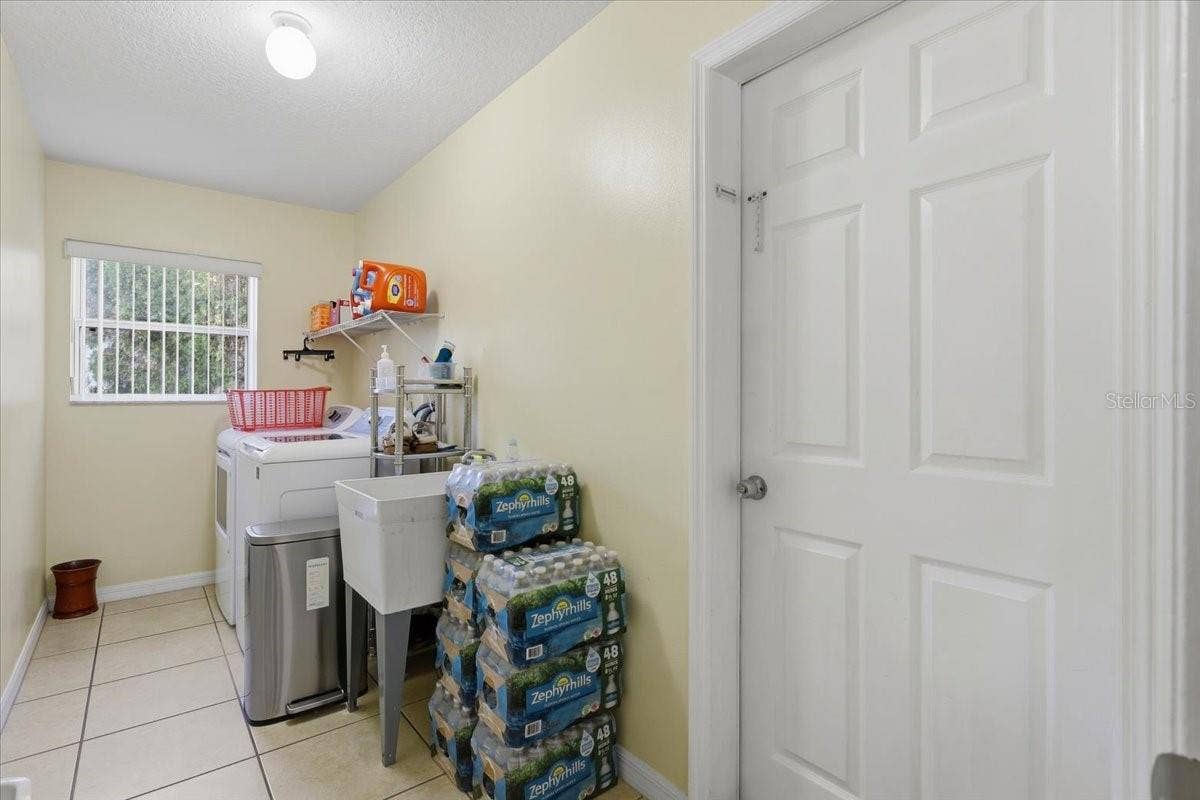 22 BASSETT LANE, Palm Coast, FL 32137 22 BASSETT LANE, Palm Coast, FL 32137
