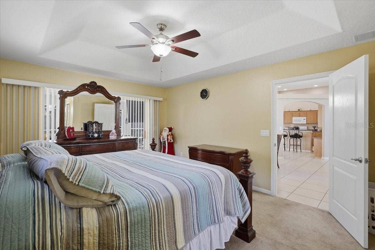 22 BASSETT LANE, Palm Coast, FL 32137 22 BASSETT LANE, Palm Coast, FL 32137