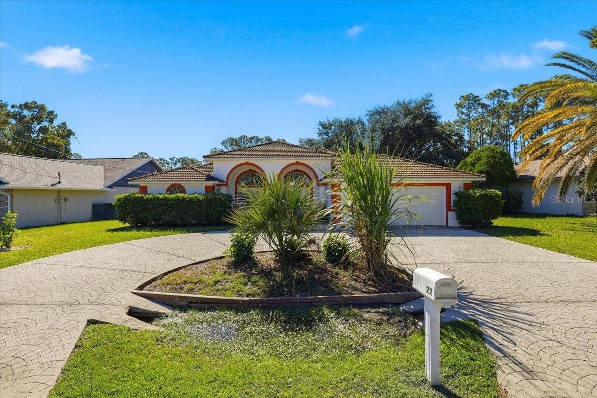 22 BASSETT LANE, Palm Coast, FL 32137 22 BASSETT LANE, Palm Coast, FL 32137